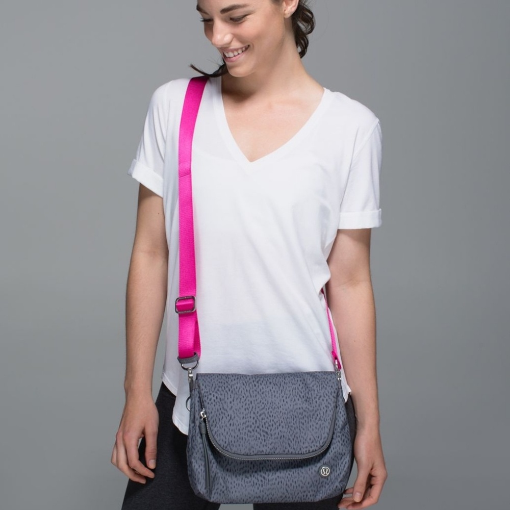 Lululemon Athletica Party Om Bag